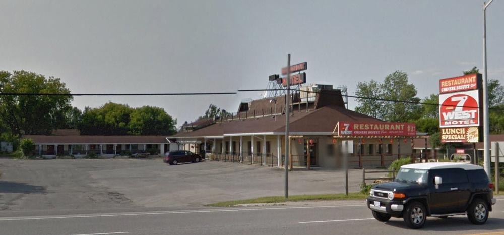 7 West Motel Carleton Place エクステリア 写真